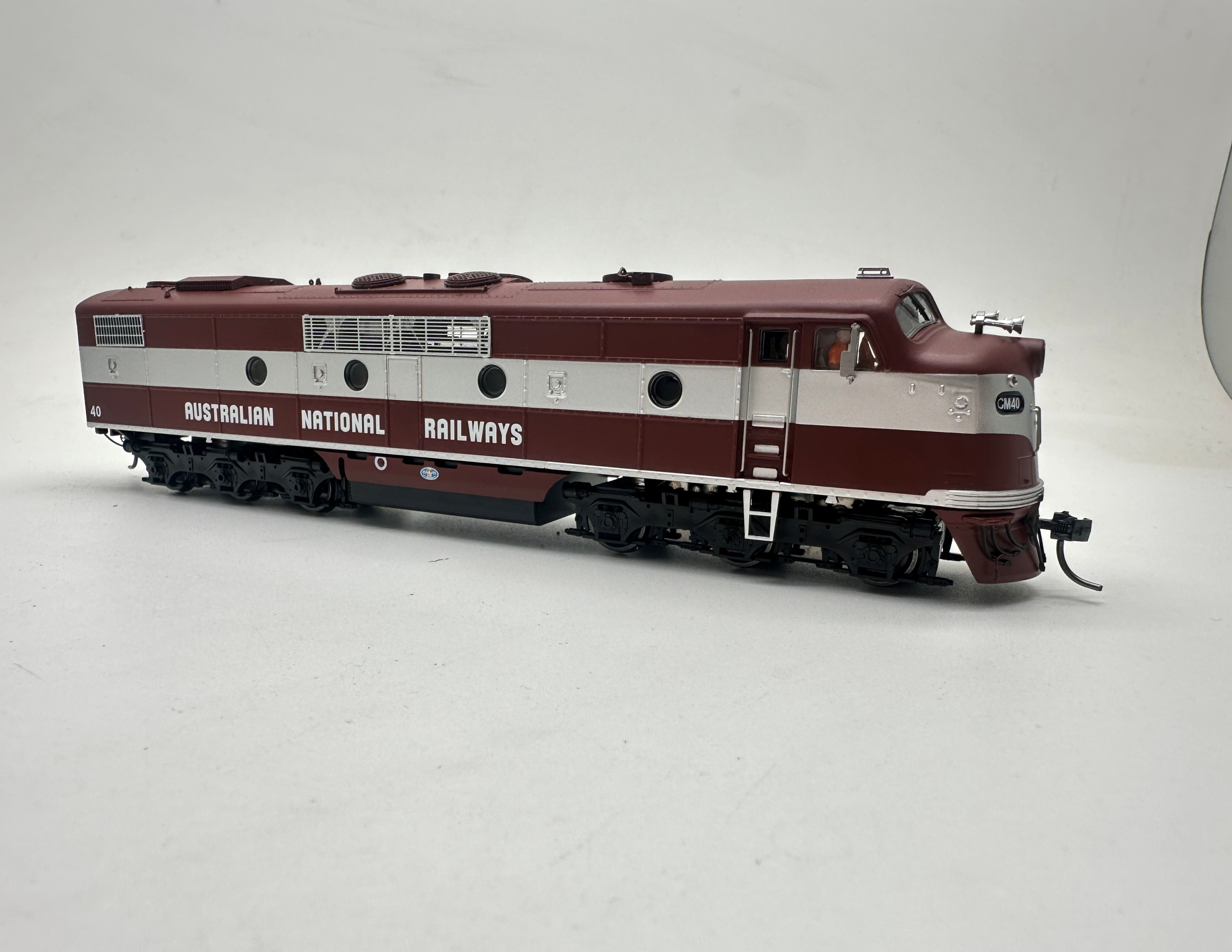 GM40 - Maroon / Silver - Arriving Soon